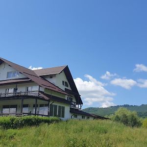 ホテル Valea Doamnei Nucşoara Exterior photo