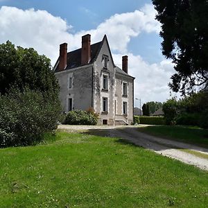 Ligueil Chantoiseau Bed & Breakfast Exterior photo