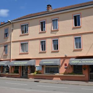 ホテル Aux Vendanges De Bourgogne L O A La Bouche パライユ・ル・モニアル Exterior photo