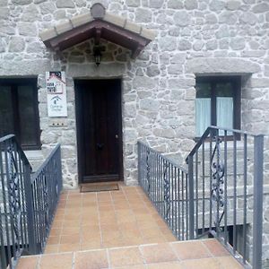 Herradon de Pinares Casa Rural Del Medico I Y IIゲストハウス Exterior photo