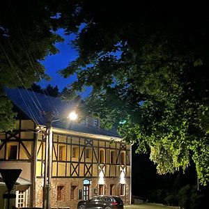 Penzion Stara Skola Vikantice Exterior photo