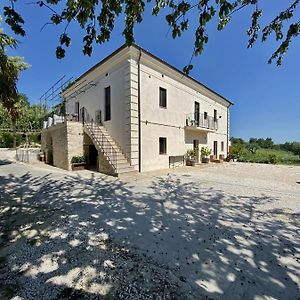 ホテル La Cascina Di Chiara San Martino sulla Marruccina Exterior photo