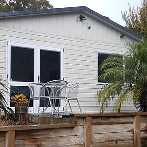 Affordable, Spacious, Bright, Warm, Unit In Central Whangareiヴィラ Exterior photo