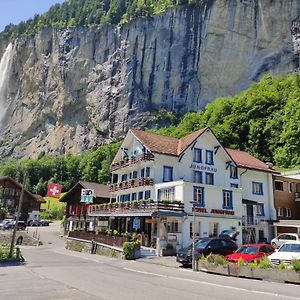 Hotel Restaurant Jungfrau ラウターブルンネン Exterior photo