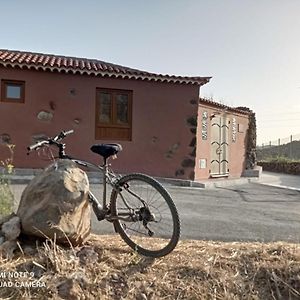 サンティアゴ・デル・テイデ Casa La Canadaヴィラ Exterior photo