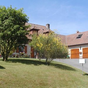 Molliens-Dreuil Chambre D'Hote Equipee En Studio Bed & Breakfast Exterior photo