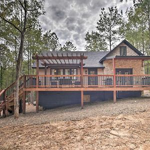 Modern Broken Bow Cabin Large Deck, Bbq And Pergolaヴィラ Exterior photo