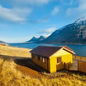 Langahlid Cottages & Hot Tubs Seyðisfjörður Exterior photo