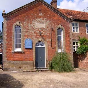 Whiteparish The Methodist Chapelヴィラ Exterior photo
