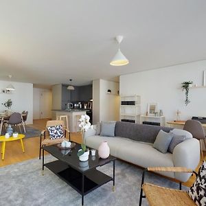 Superbe Modern Apartment In City Center ラショー・ド・フォン Exterior photo