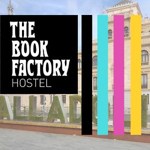 The Book Factory Hostel バリャドリド Exterior photo