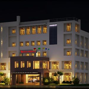 ホテル ニヤ リージェンシー Thrissur Exterior photo