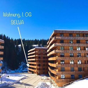 Ferienwohnung Stenna Selva Direkt Bei Bergbahnen Skipiste フリムス Exterior photo