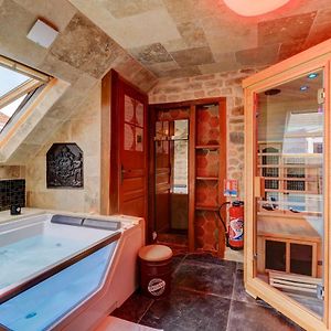 Sous Mon Toi Topdestination-Dijon - Sauna & Jacuzzi - Classe 3 Etoilesアパートメント Exterior photo