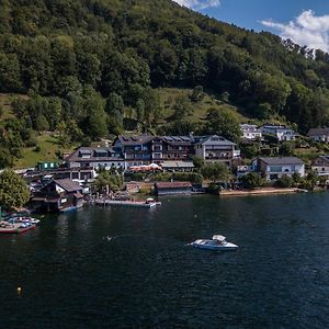 Landhotel Gruenberg Am See グムンデン Exterior photo