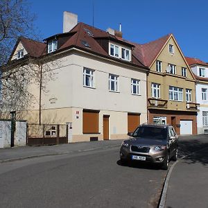 Pension Hanspaulka プラハ Exterior photo