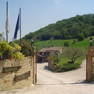 Penna San Giovanni Agriturismo Tre Querceヴィラ Exterior photo