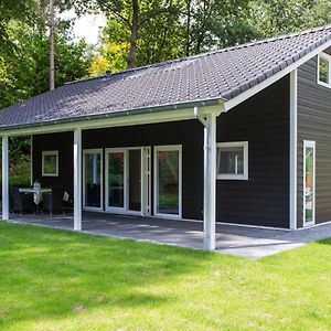 Holiday Home With Covered Terrace In レーネン Exterior photo