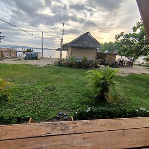 Acuario Beach Inn サン・ヴィチェンテ Exterior photo