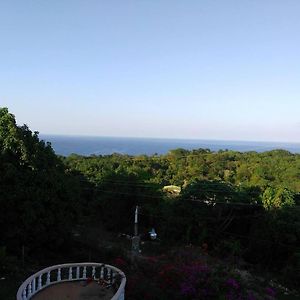 Remarkable 2-Bed Villa In Fair Prospect Sea View ポート・アントニオ Exterior photo