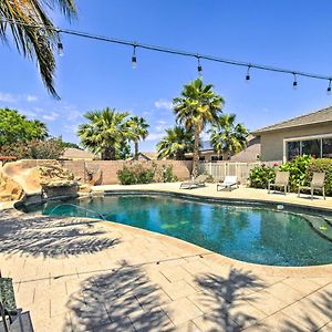 Luxe Queen Creek Escape Private Pool And Yard!ヴィラ Exterior photo