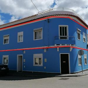 Alojamento Justo - Vila De モンタルジル Exterior photo