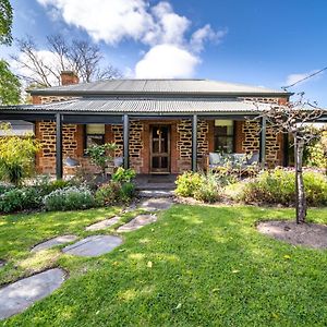 Secret Garden - Luxury Cottage - Giant 85Inch Tv マクラーレン・ヴェイル Exterior photo