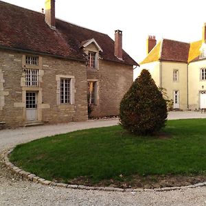 Mesmont  Le Mont Saint Laurent Bed & Breakfast Exterior photo