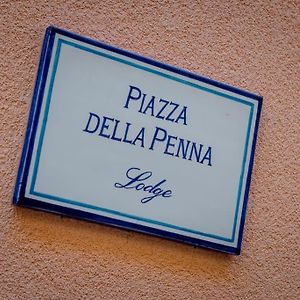 Piazza Della Penna Lodge グアルディアグレーレ Exterior photo