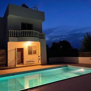 2-Bedroom Villa With Private Pool In Anarita Paphos Exterior photo