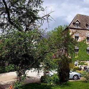 ホテル Le Moulin D'Hauterive Saint-Gervais-en-Vallière Exterior photo