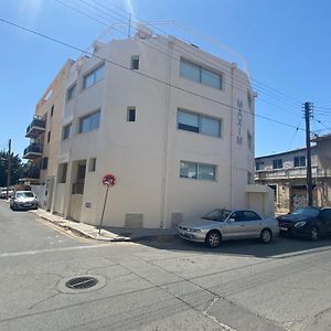 Appartments In The Historic Center Near Beach リマソール Exterior photo