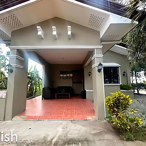 Casita Mia - Guest House For 9Pax With Wifi, Netflix, Youtube, Karaoke, Can Cook And Bbq マロロス Exterior photo