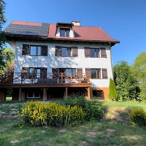 Bieszczady Guest House ツァルナ Exterior photo