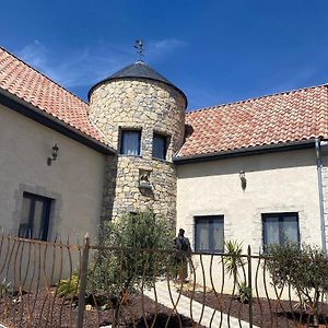 Mejannes-les-Ales Il Piccolo Castello Bed & Breakfast Exterior photo