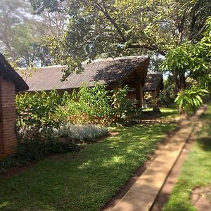 Barefoot Lodge And Safaris - Malawi リロングウェ Exterior photo