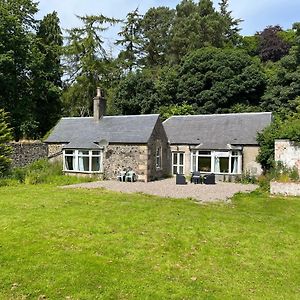 Peaceful Cottage With Fireplace Charleton Estate エリー Exterior photo