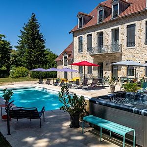 Domblans Le 49 Cote Parc & Spa Bed & Breakfast Exterior photo