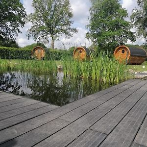 Burg Gemuetliches Schlaffass Am Schwimmteich Mit Heizungアパートメント Exterior photo