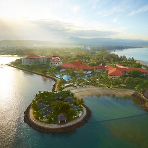 ホテル Shangri-La Tanjung Aru, コタキナバル Exterior photo