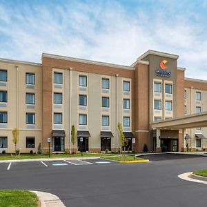 Comfort Inn & Suites ウィンチェスター Exterior photo