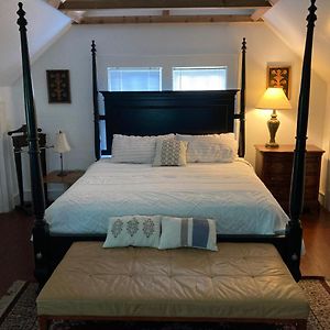 インディペンデンス Country House On 1 Acre 4 Beds Great For Events Or A Quiet Weekend!ヴィラ Exterior photo