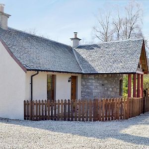 North Lodge Gate House Urray Exterior photo