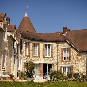 Baye  Le Petit Chateau Bed & Breakfast Exterior photo