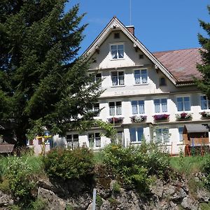 Nesslau Schlafen Im Sternen Ennetbuehl Bed & Breakfast Exterior photo