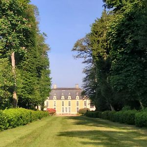 Bourg-des-Comptes Chateau Du Boschet Chambre De La Marquise Bed & Breakfast Exterior photo