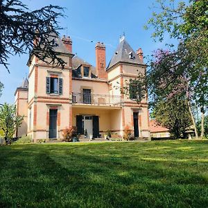 Neuilly-le-Réal Chateau Segot Bed & Breakfast Exterior photo