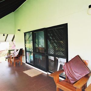 Ginas Garden Lodges, Aitutaki - 4 Self Contained Lodges In A Beautiful Garden アルタンガ Exterior photo