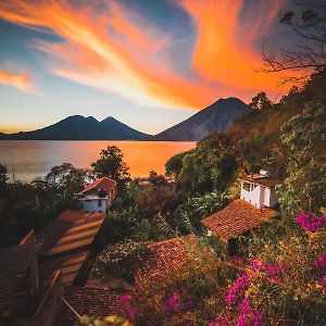 ホテル Lush Atitlan サン・マルコス・ラ・ラグナ Exterior photo