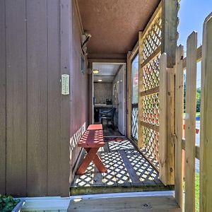 HicoMt Lookout Tiny House With Backyard And Fire Pit!アパートメント Exterior photo